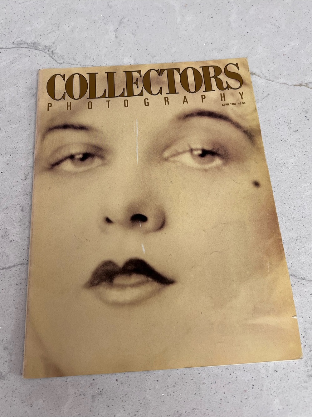 Vintage COLLECTORS PHOTOGRAPHY April 1987 magazine